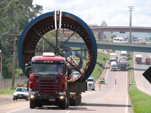 Obrigatoriedade de exame toxicológico para renovação de CNH C, D e E volta a ser suspensa