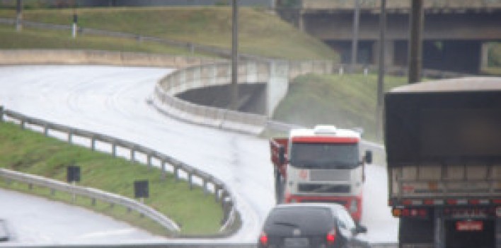 Cerca de 30% dos caminhoneiros consomem drogas ilícitas