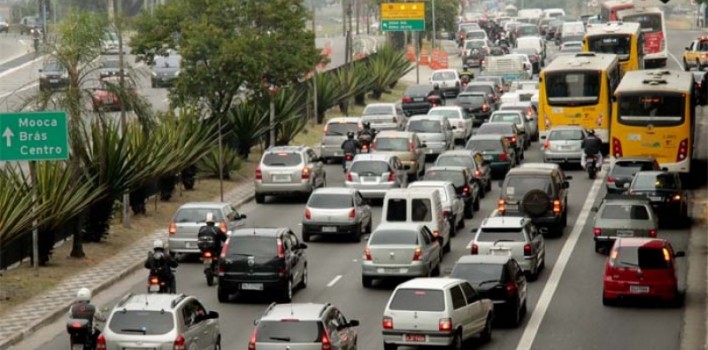 Cuidados podem garantir retorno seguro após dia de trabalho