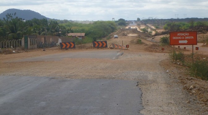 Pavimentação de estradas tem alta anual marginal