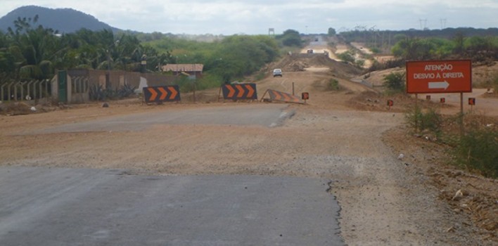 Pavimentação de estradas tem alta anual marginal