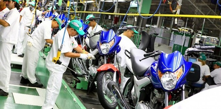 Produção de motocicletas acelera em maio