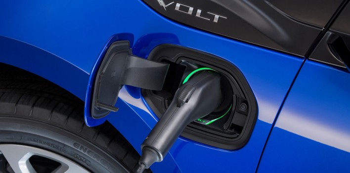 “Nova gasolina”: lítio encarece com aumento da frota de veículos elétricos