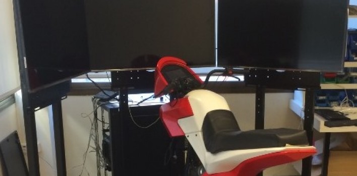 Simulador para motos é destaque do Observatório no Salão do Automóvel que começa hoje