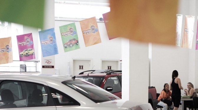 Financiamento de veículos novos cai 13% em fevereiro; o de usados sobe 8,5%