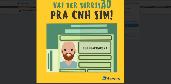 Detran de SP faz campanha para lembrar que pessoas podem sorrir em foto de CNH