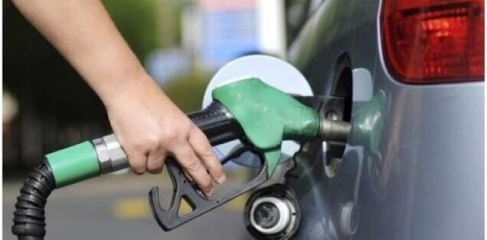 Preço médio dos combustíveis dispara ao final de março