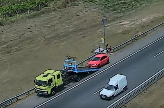 Reajuste constante no valor dos combustíveis faz disparar o número de casos de pane seca em rodovia paulista