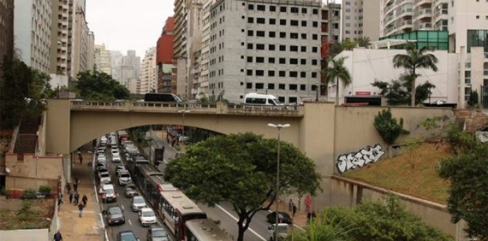 Excesso de velocidade é a principal infração de motoristas suspensos