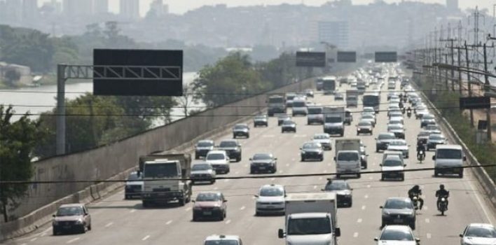 Dirigir alcoolizado aumenta mais de três vezes a chance de morte