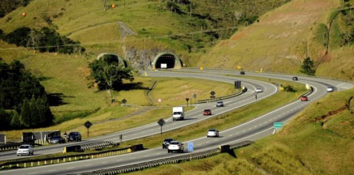 Movimento nas estradas paulistas cai 52% no feriado de Páscoa, segundo DER