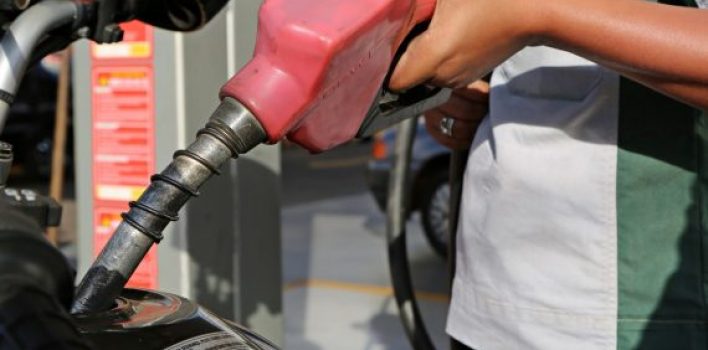 Preço do diesel tem leve alta após 5 semanas de queda, diz ANP