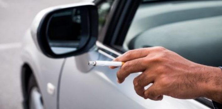 Projeto proíbe fumar em automóveis
