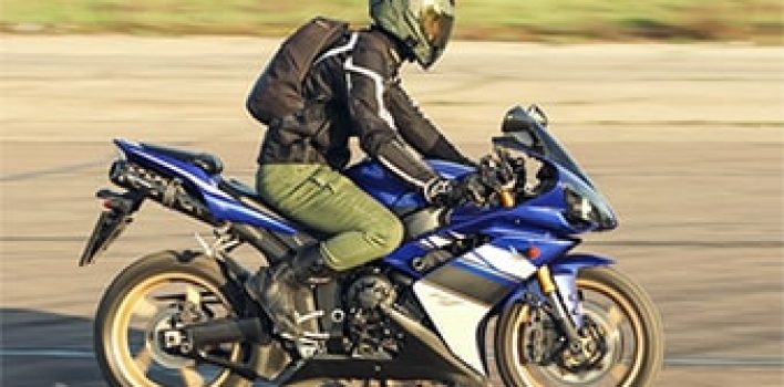 Quais são as infrações mais comuns cometidas por motociclistas?