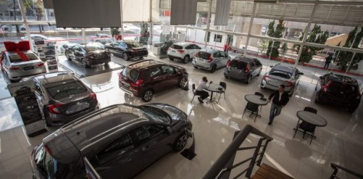 Venda de veículos novos cresce 10,24% em janeiro, diz Fenabrave