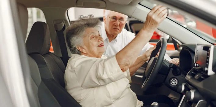 Saiba quais são os direitos do idoso no trânsito