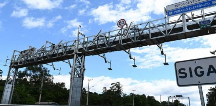 Governo anuncia suspensão de 3,1 milhões de multas e pontos na CNH de devedores de pedágio eletrônico