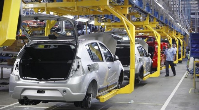 Cenário econômico aumenta pessimismo de montadoras