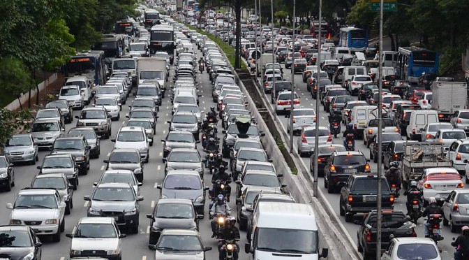 OBSERVATÓRIO orienta sobre como evitar colisões no trânsito