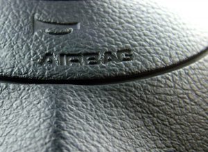 Câmara condiciona licenciamento anual de veículo a realização de recall