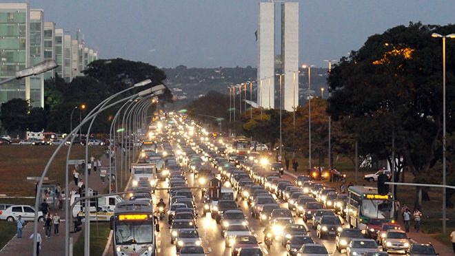 Indenizações por morte no trânsito sobem 42% no Brasil