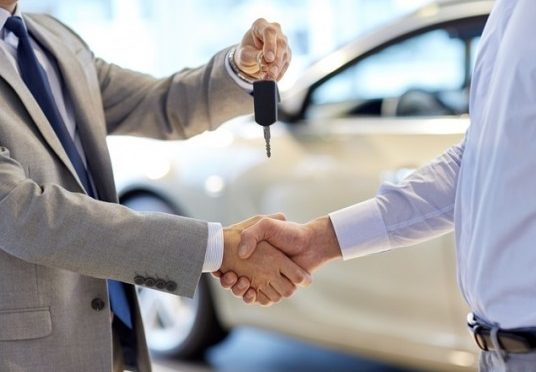 8 dicas para comprar o carro certo para o seu perfil