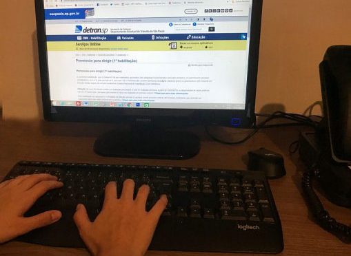 Detran/SP informa que irá aumentar o prazo de expedição do RG para abertura de processos de habilitação