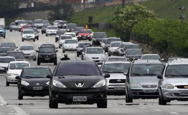 A estrada mostra muitos problemas no seu carro; conheça sintomas