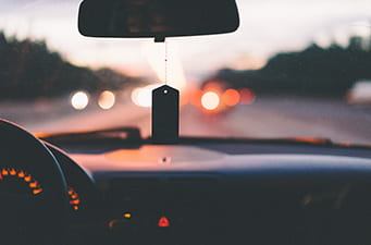 Com 1,35 milhão de pessoas mortas em razão de acidentes de trânsito, o que fazer para começar a rodar com um zero KM com segurança?