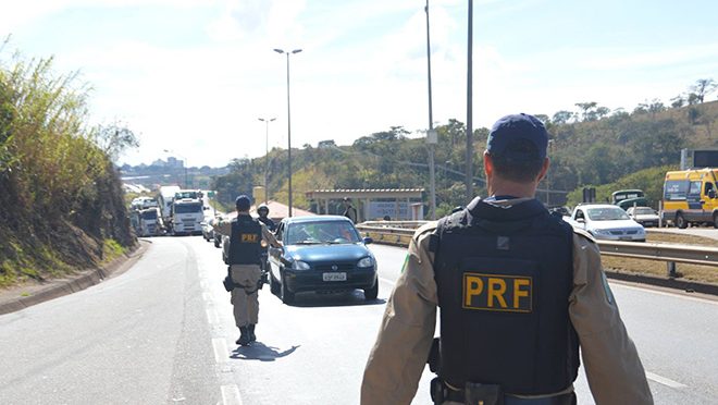 Feriado terá restrições ao tráfego de veículos de carga em BRs