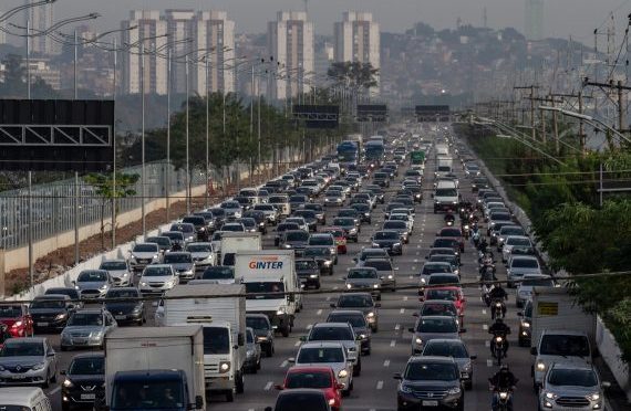 Notificações de acidentes de trânsito ligados ao trabalho crescem mais de seis vezes entre 2007 e 2016