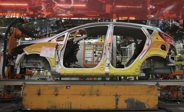 Produção de veículos cai 10% em janeiro, diz Anfavea
